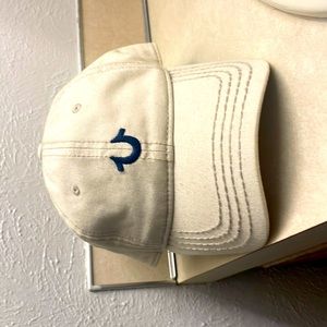 Tan True religion hat.